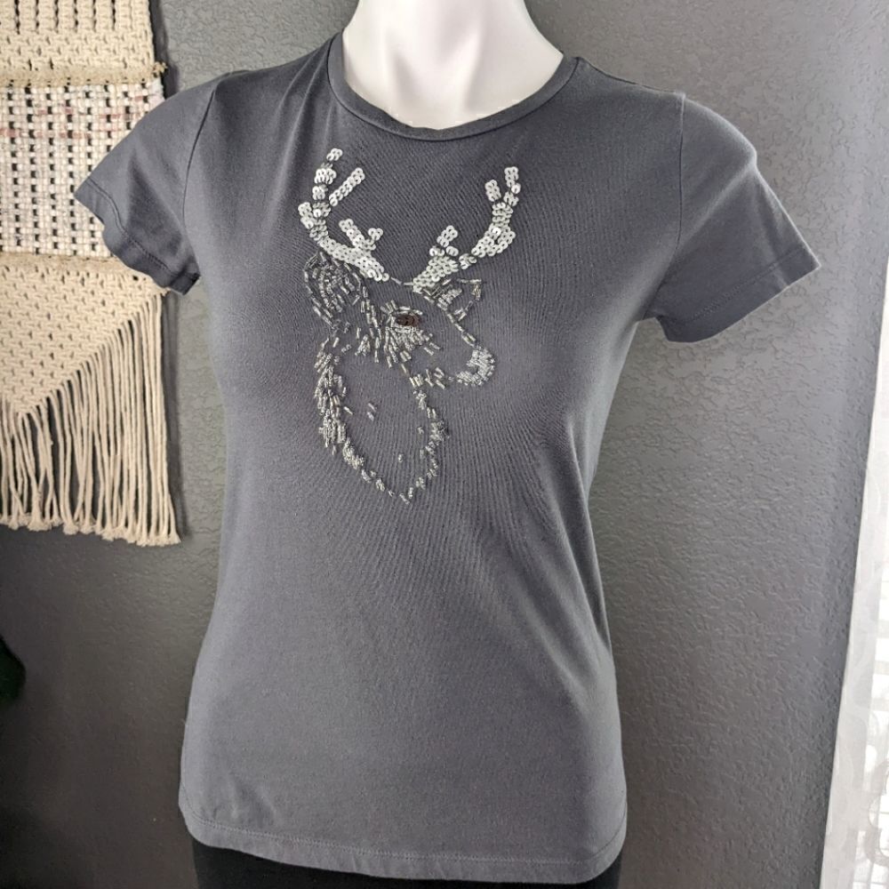 Merona Embellished T-shirt Small 